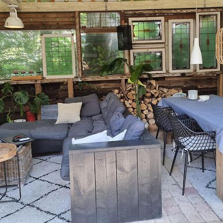 Logeren Bij Sabine En Jw Apartment Beekbergen Bagian luar foto