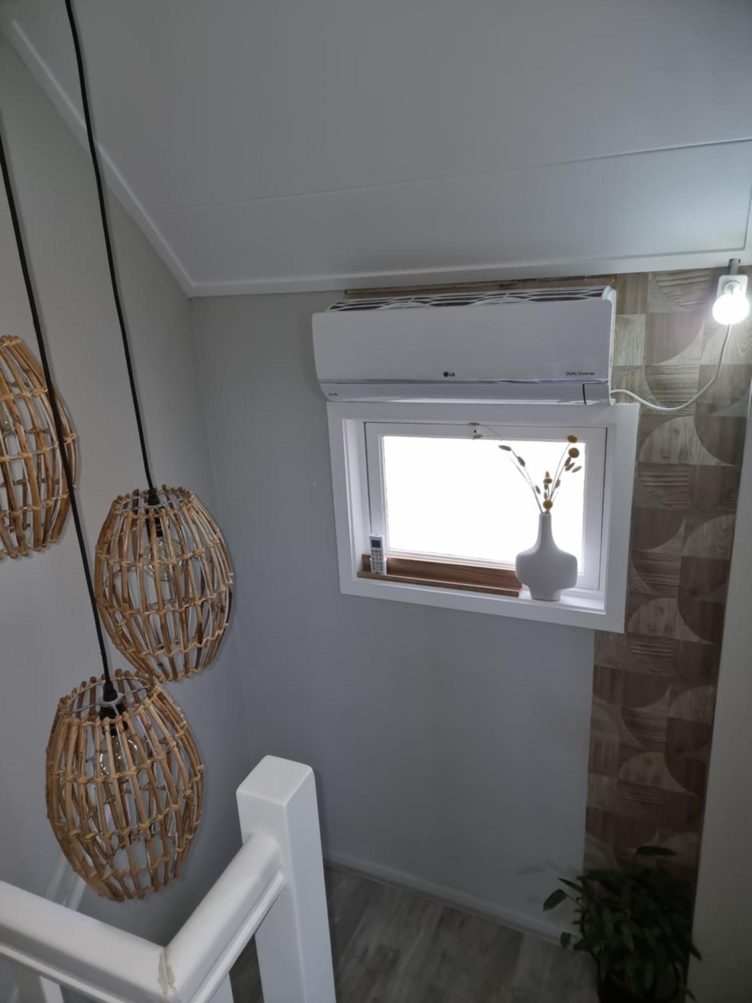 Logeren Bij Sabine En Jw Apartment Beekbergen Bagian luar foto